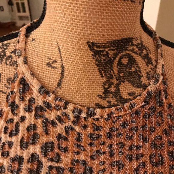 🐆Leopard Tank - Picture 3 of 6